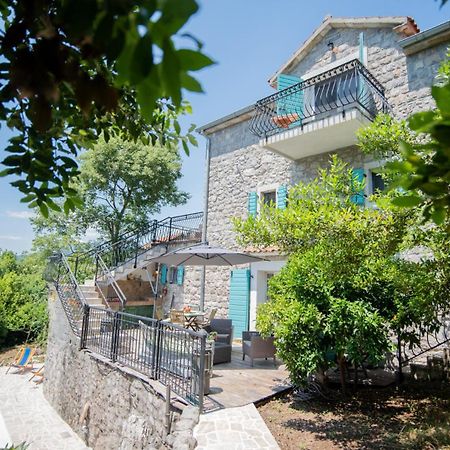 Villa Toscana With A Pool ティヴァト エクステリア 写真