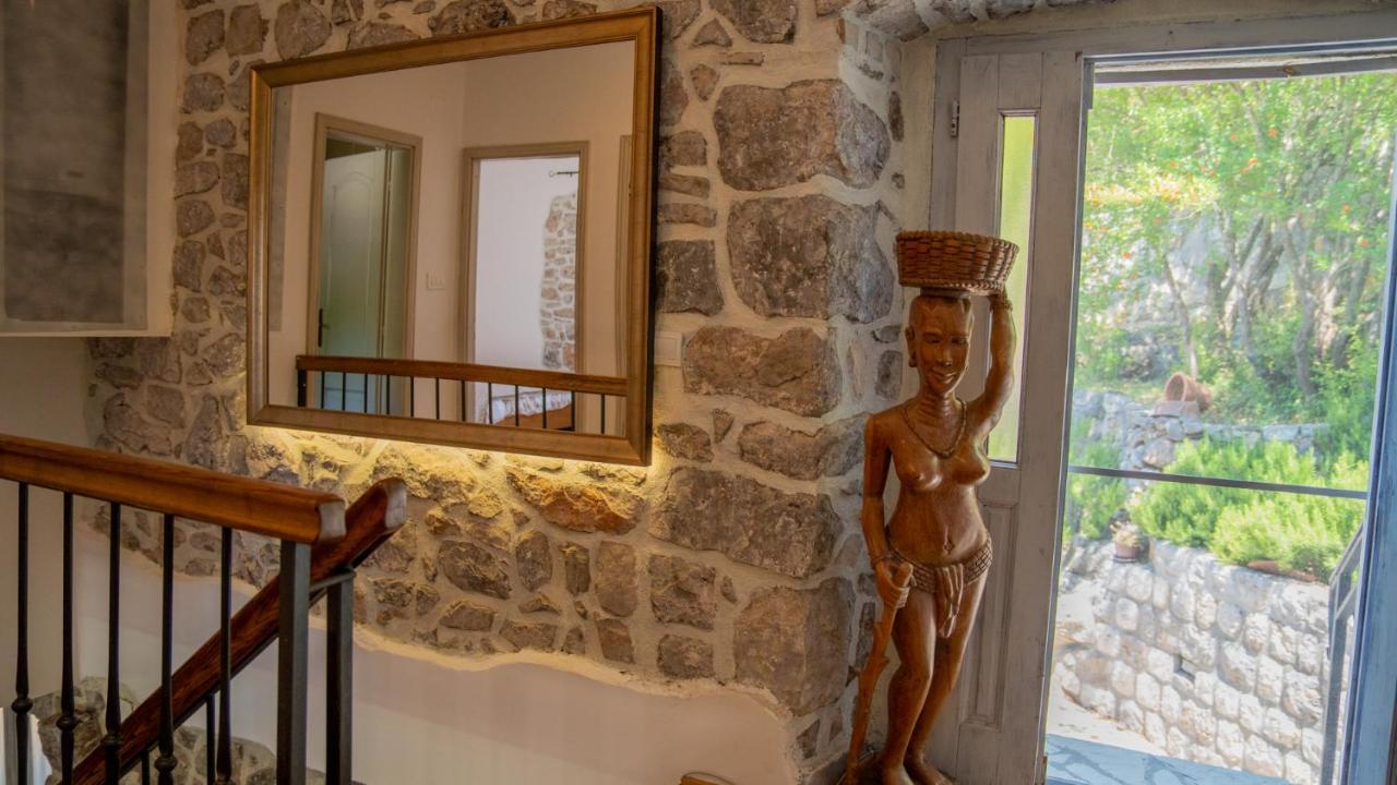 Villa Toscana With A Pool ティヴァト エクステリア 写真
